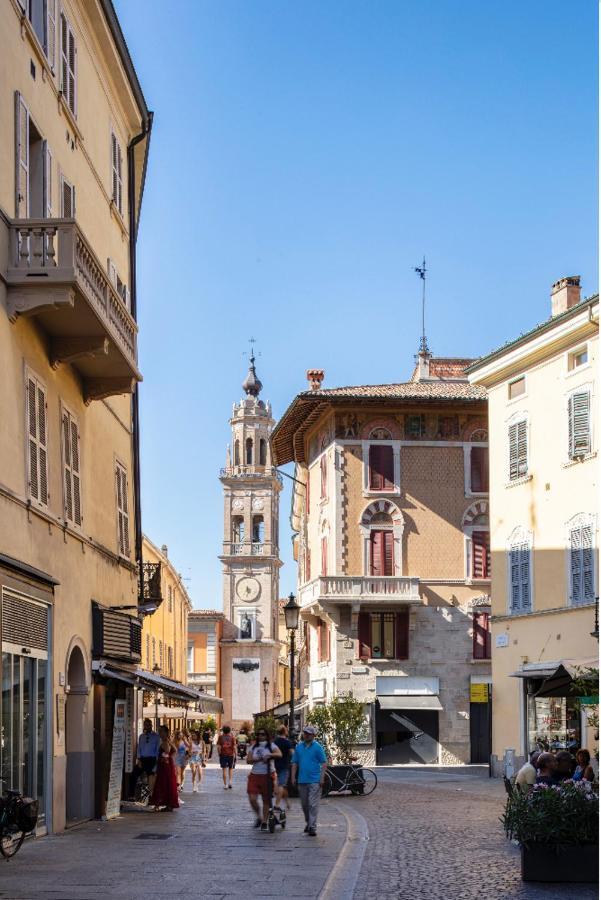 Maison Del Ducato “Cavour 24” Parma Exterior photo